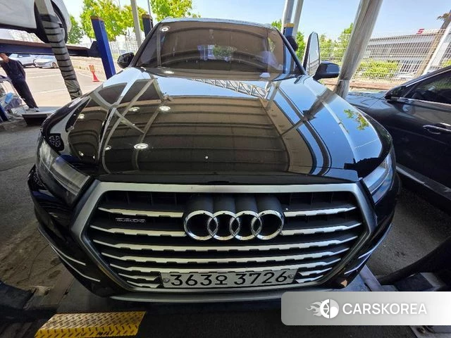 Audi Q7 (4M) 2019 Черный из Кореи