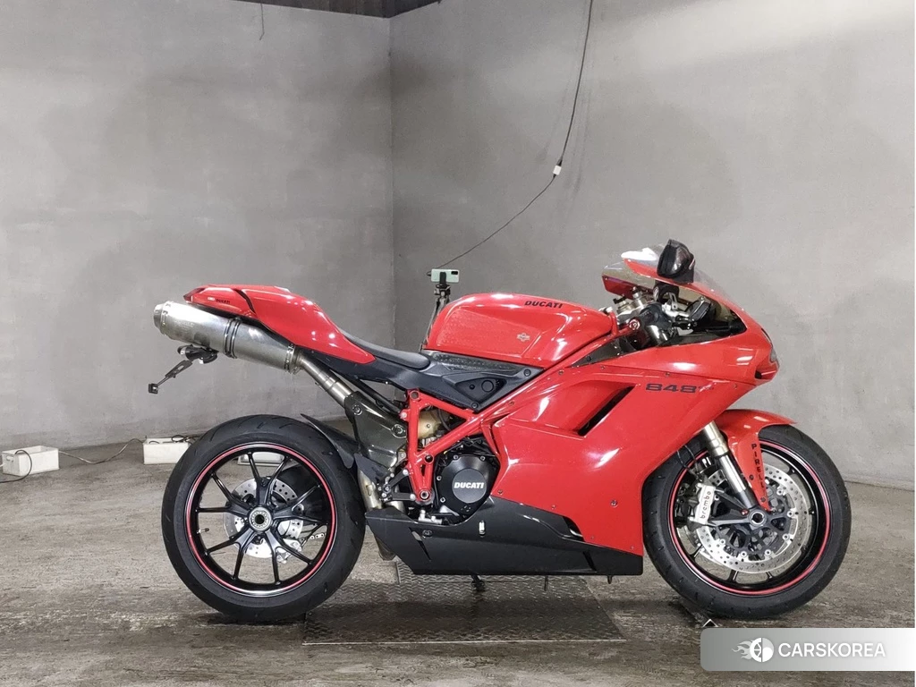 Проданный Ducati 848 EVO 2011 из Японии
