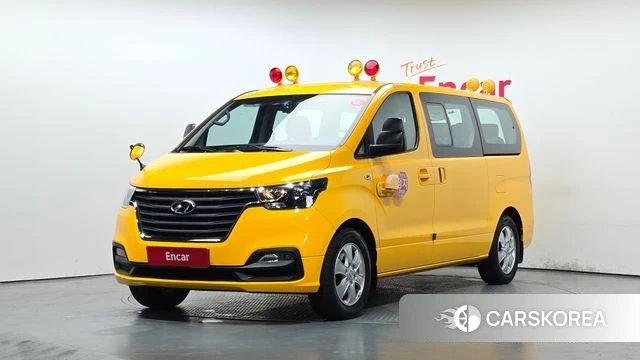 Hyundai The New Grand Starex 2019 Желтый из Кореи