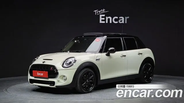 Mini Cooper S id 2660476 из Кореи