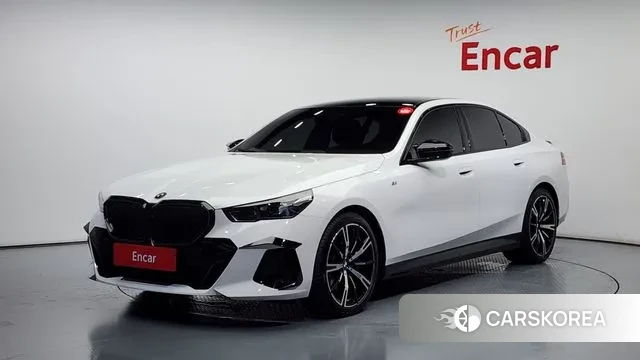 BMW 5 Series (G60) 2024 Белый из Кореи