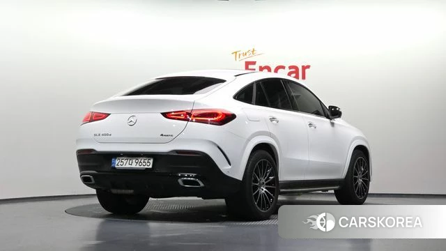 Mercedes-Benz GLE-Class W167 2022 Белый из Кореи