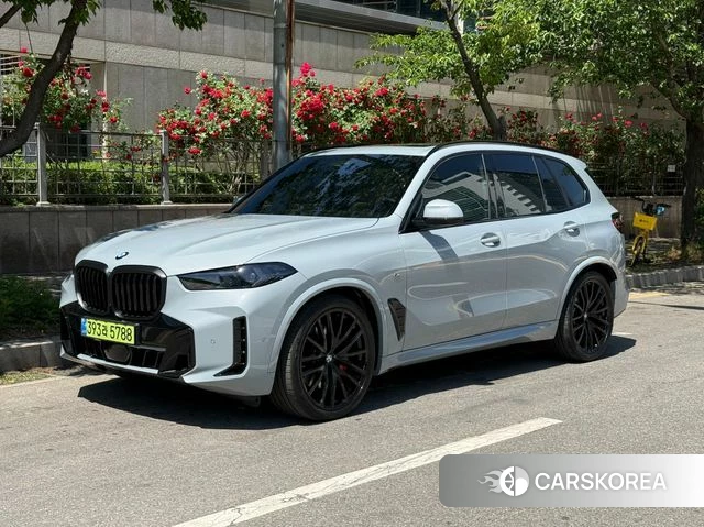 BMW X5 (G05) 2025 Небесно-голубой из Кореи