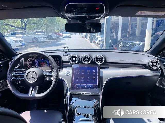 Mercedes-Benz Class C 2024 Зеленый из Китая