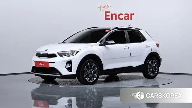 Kia Stonic 2018 Белый из Кореи