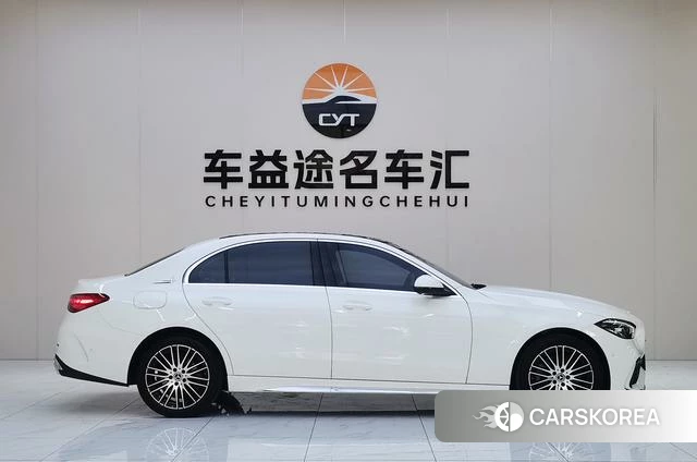 Mercedes-Benz Class C 2025 Белый из Китая