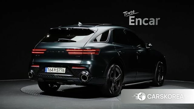 Genesis GV70 2021 Темно-зеленый из Кореи