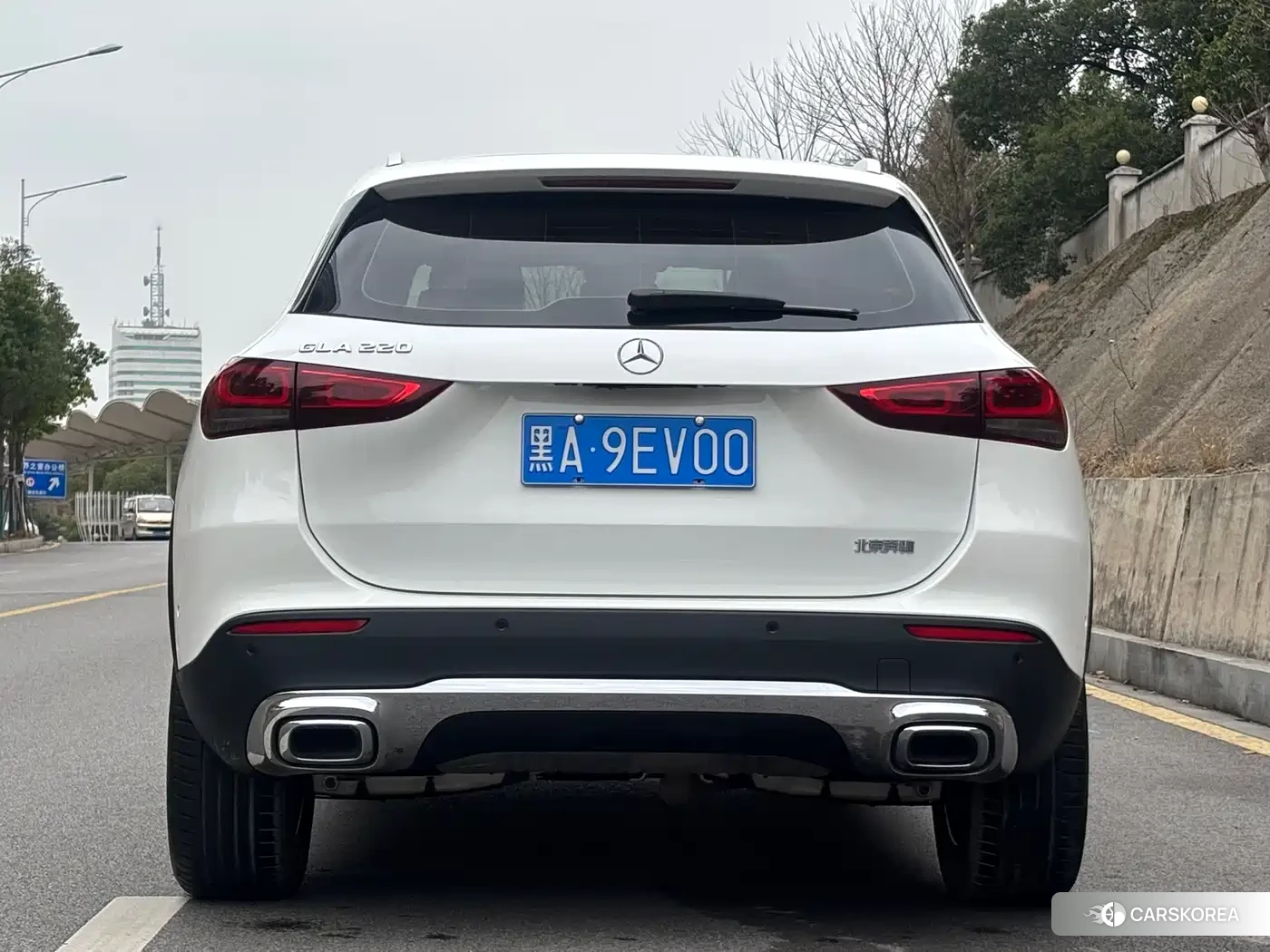 Mercedes-Benz GLA 2023 Белый из Китая