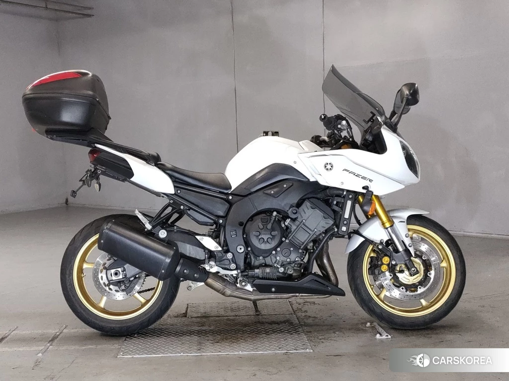 Проданный Yamaha FZ8-S 2012 из Японии, фото 2