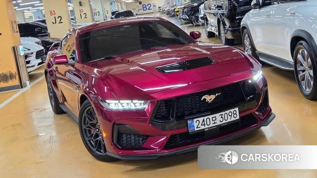 Ford Mustang 7th Generation 2025 Красный из Кореи