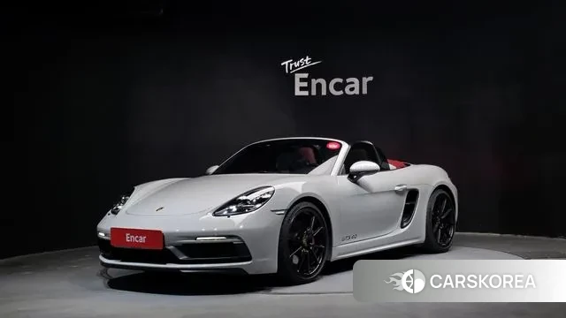 Porsche 718 Boxster 2024 Серебристо-серый из Кореи