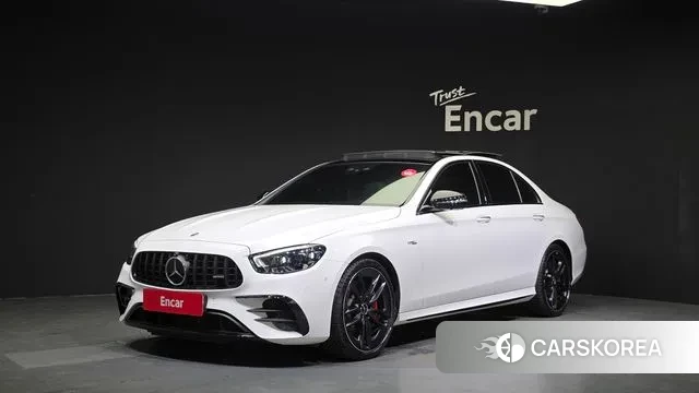 Mercedes-Benz E-Class W213 2022 Белый из Кореи
