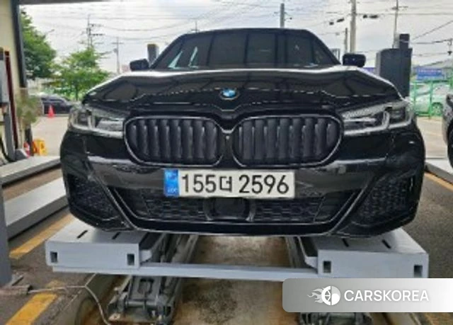 BMW 5 Series (G30) 2021 Черный из Кореи