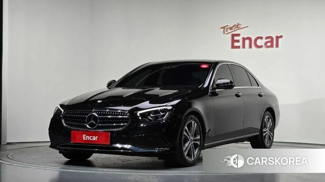 Mercedes-Benz E-Class W213 2023 Черный из Кореи