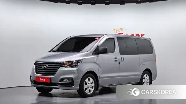 Hyundai The New Grand Starex 2020 Серебристо-серый из Кореи