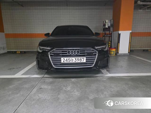 Audi A6 (C8) 2020 Черный из Кореи