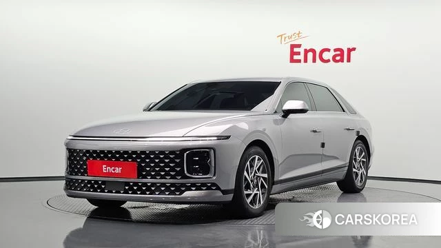 Hyundai Grandeur (GN7) 2025 Серебристо-серый из Кореи