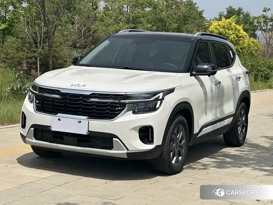 Новый Kia Seltos 2026 Белый из Китая
