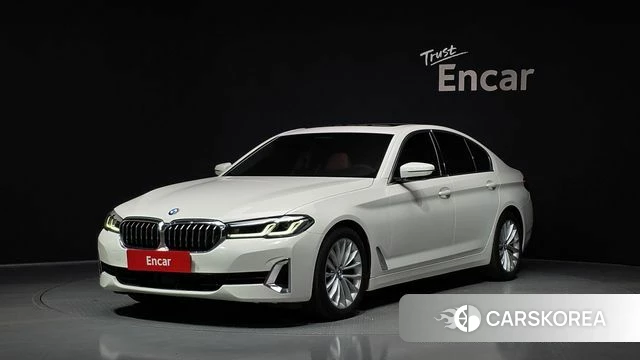 BMW 5 Series (G30) 2022 Белый из Кореи
