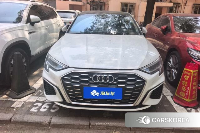Audi A3 2022 Белый из Китая