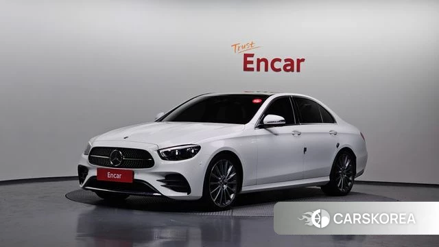 Mercedes-Benz E-Class W213 2020 Белый из Кореи
