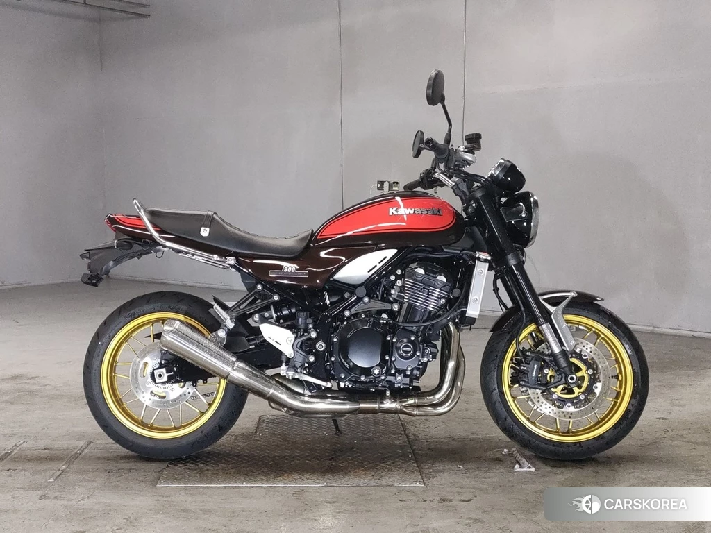 Проданный Kawasaki Z900RS 2022 из Японии