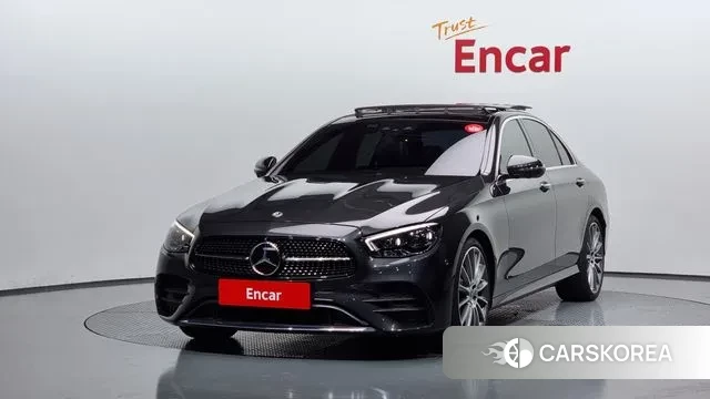 Mercedes-Benz E-Class W213 2021 Серый из Кореи