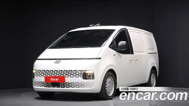 Hyundai Staria 2021 Белый из Кореи