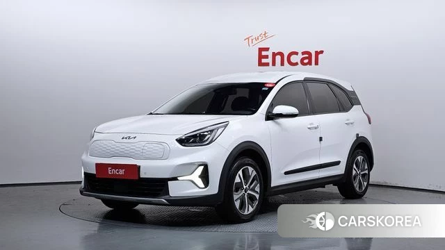 Kia Niro Plus 2022 Белый из Кореи