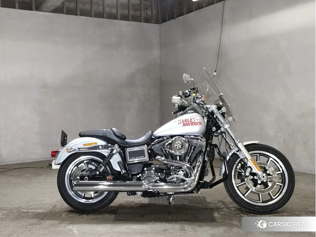Проданный Harley-Davidson Dyna Low Rider FXDL1580 2015 из Японии, фото 2