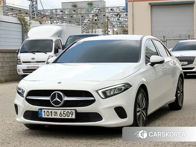Mercedes-Benz A-Class W177 2021 Белый из Кореи