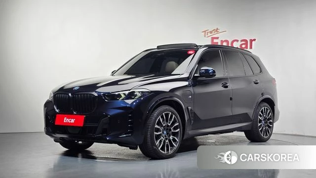 BMW X5 (G05) 2024 Черный из Кореи