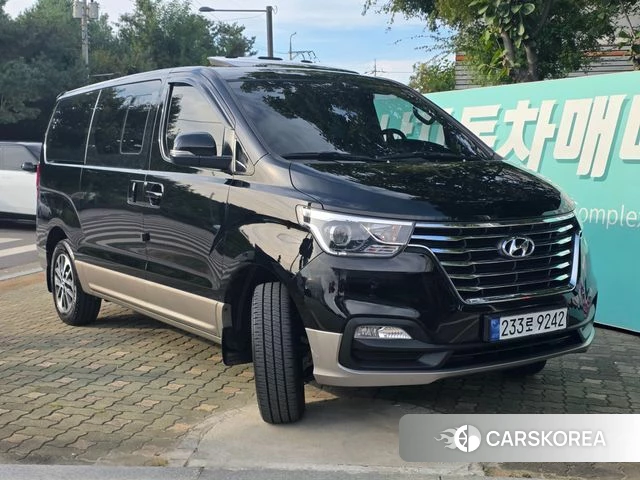 Hyundai The New Grand Starex 2019 Черный из Кореи