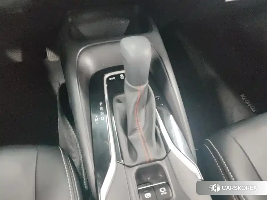 Toyota Corolla 2023 Белый из Китая