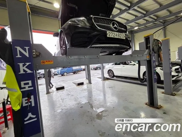 Mercedes-Benz E-Class W213 2018 Черный из Кореи