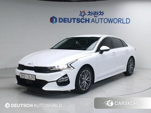 Kia K5 3rd generation 2022 Белый из Кореи