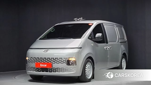 Hyundai Staria 2021 Серебряный из Кореи