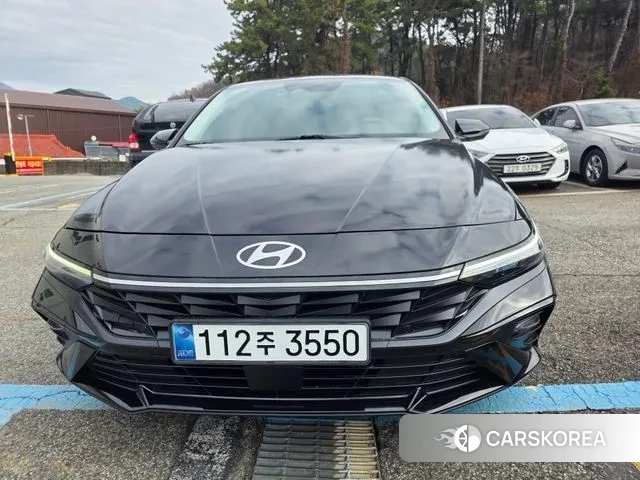 Hyundai The New Avante (CN7) 2024 Черный из Кореи
