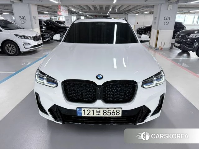 BMW X4 (G02) 2024 Белый из Кореи