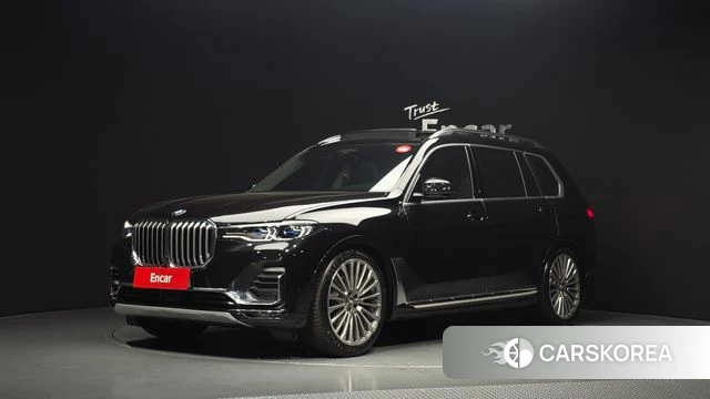 BMW X7 (G07) 2022 Черный из Кореи