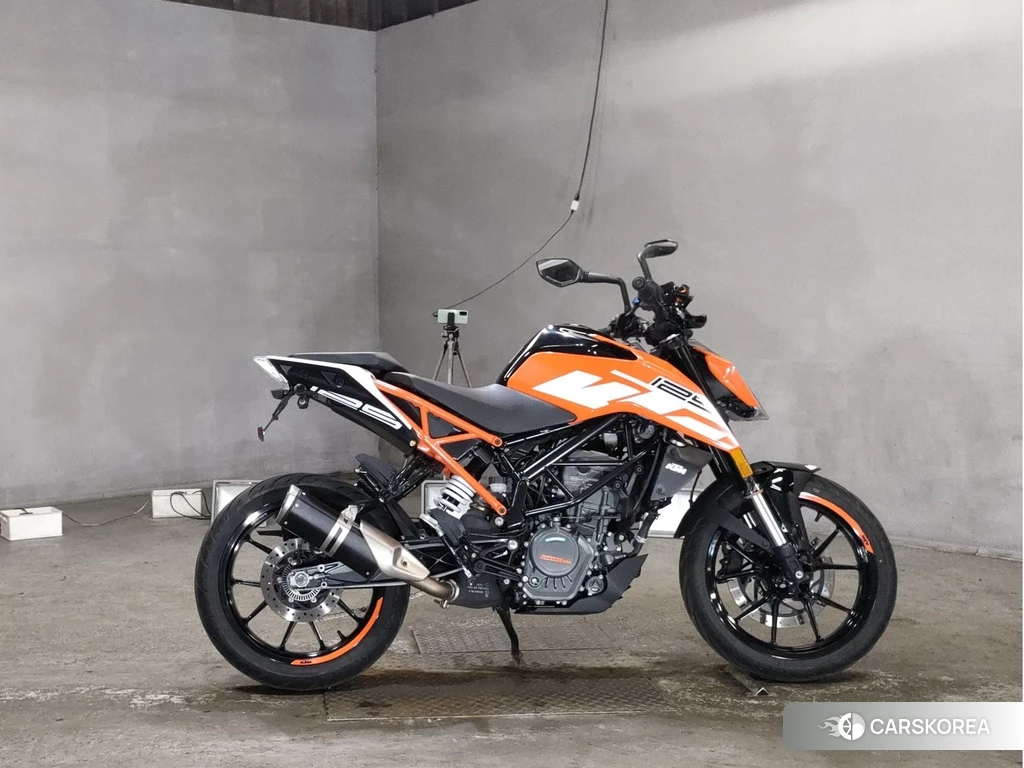 Проданный KTM 125 DUKE 2020 из Японии, фото 2