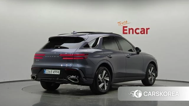 Genesis GV70 2025 Светло-серебряный цвет из Кореи