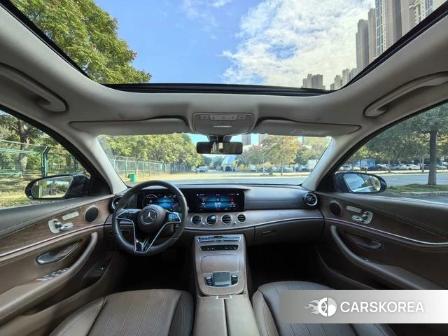 Mercedes-Benz E-class 2023 Черный из Китая