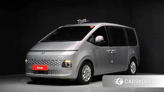 Hyundai Staria 2021 Серебряный из Кореи