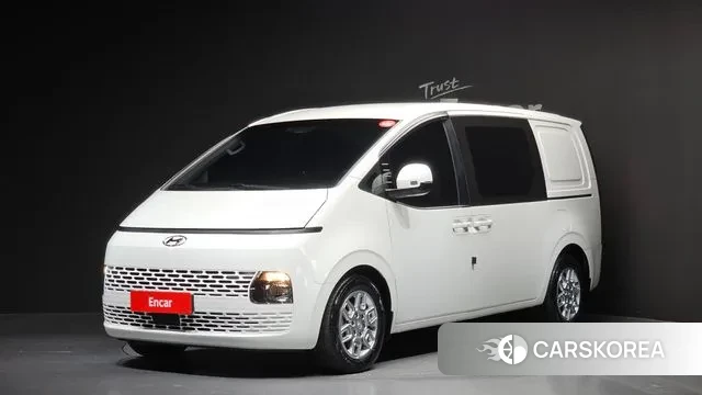 Hyundai Staria 2022 Белый из Кореи