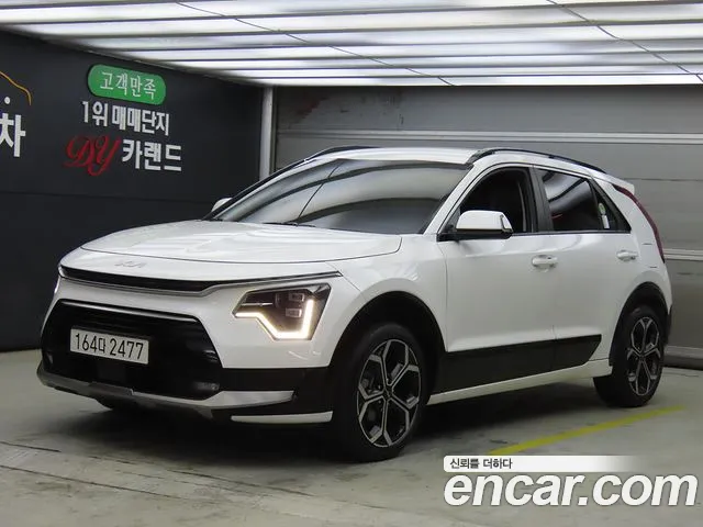 Kia Di Ol Nu Niro 2022 Белый из Кореи