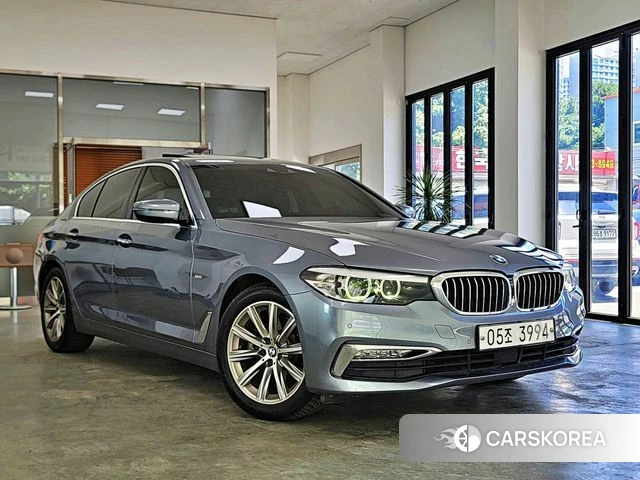 BMW 5 Series (G30) 2018 Серый из Кореи