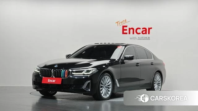 BMW 5 Series (G30) 2023 Черный из Кореи