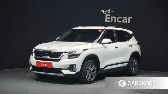 Kia Seltos 2022 Белый из Кореи