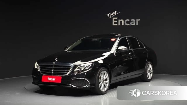 Mercedes-Benz E-Class W213 2019 Черный из Кореи